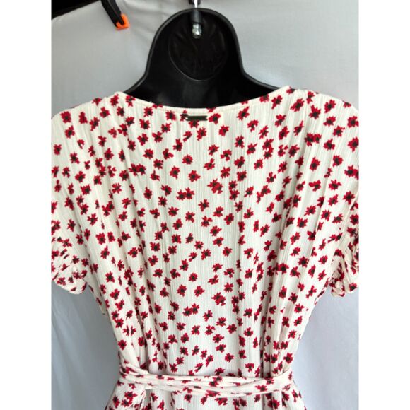 Billabong Wrap and Roll Dress White Red Mini Floral Ruffle Hem Size M Romantic - Picture 8 of 12